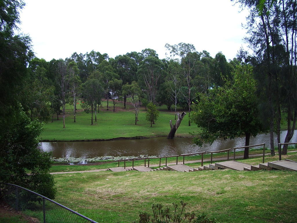 Park House Motor Inn Oakey Bagian luar foto